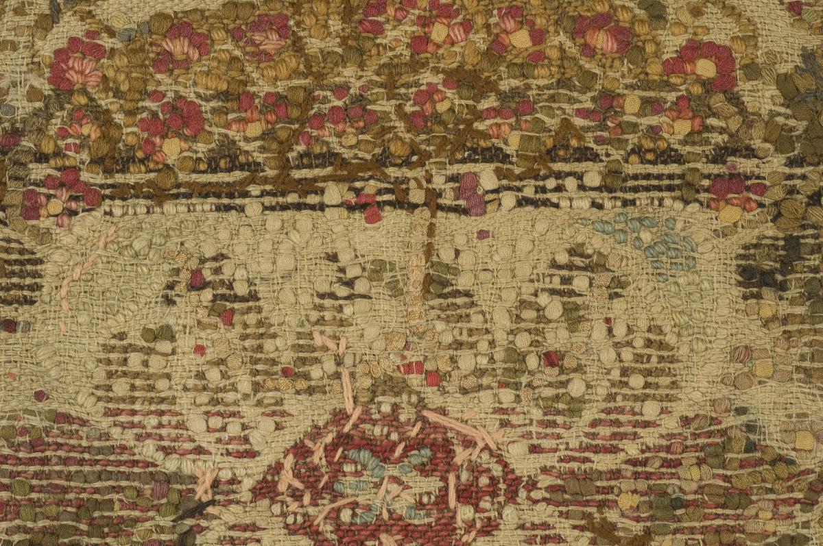 1964.0672 Rug (detail 1)