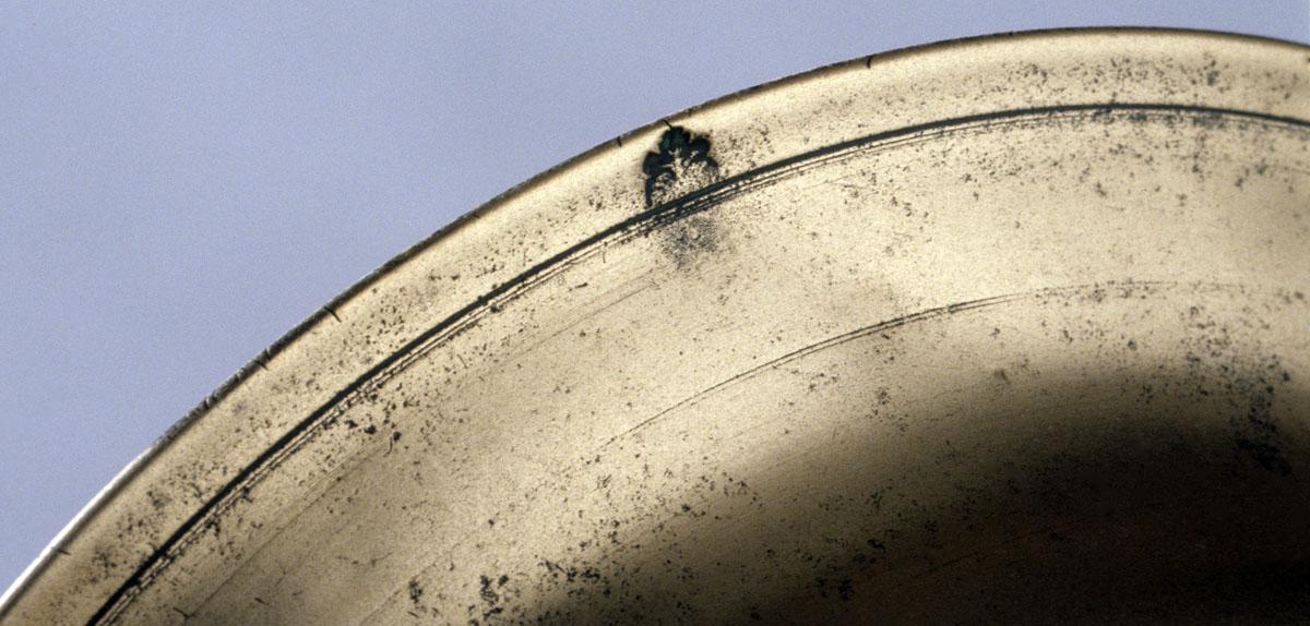 1964.0693 Candlestick, detail