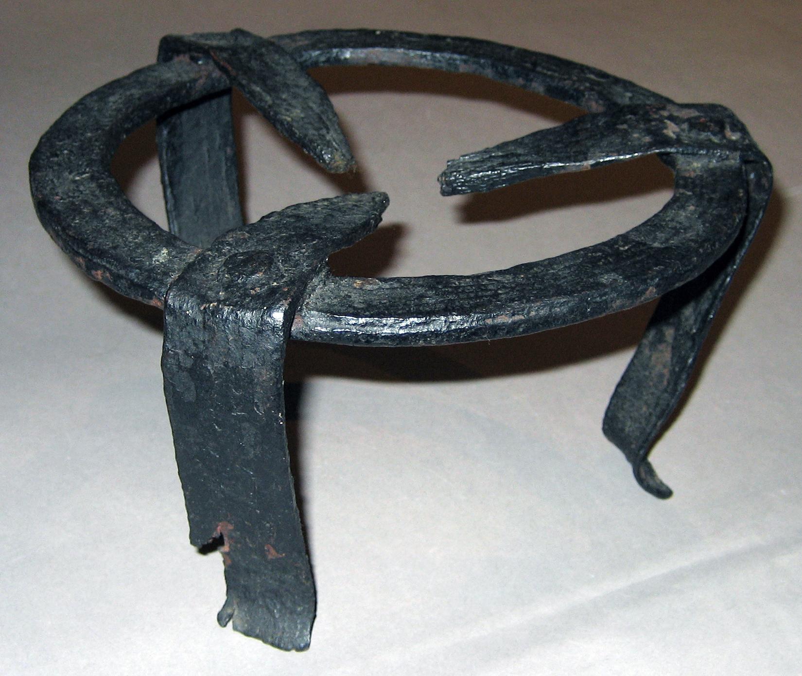 1964.0709 Trivet