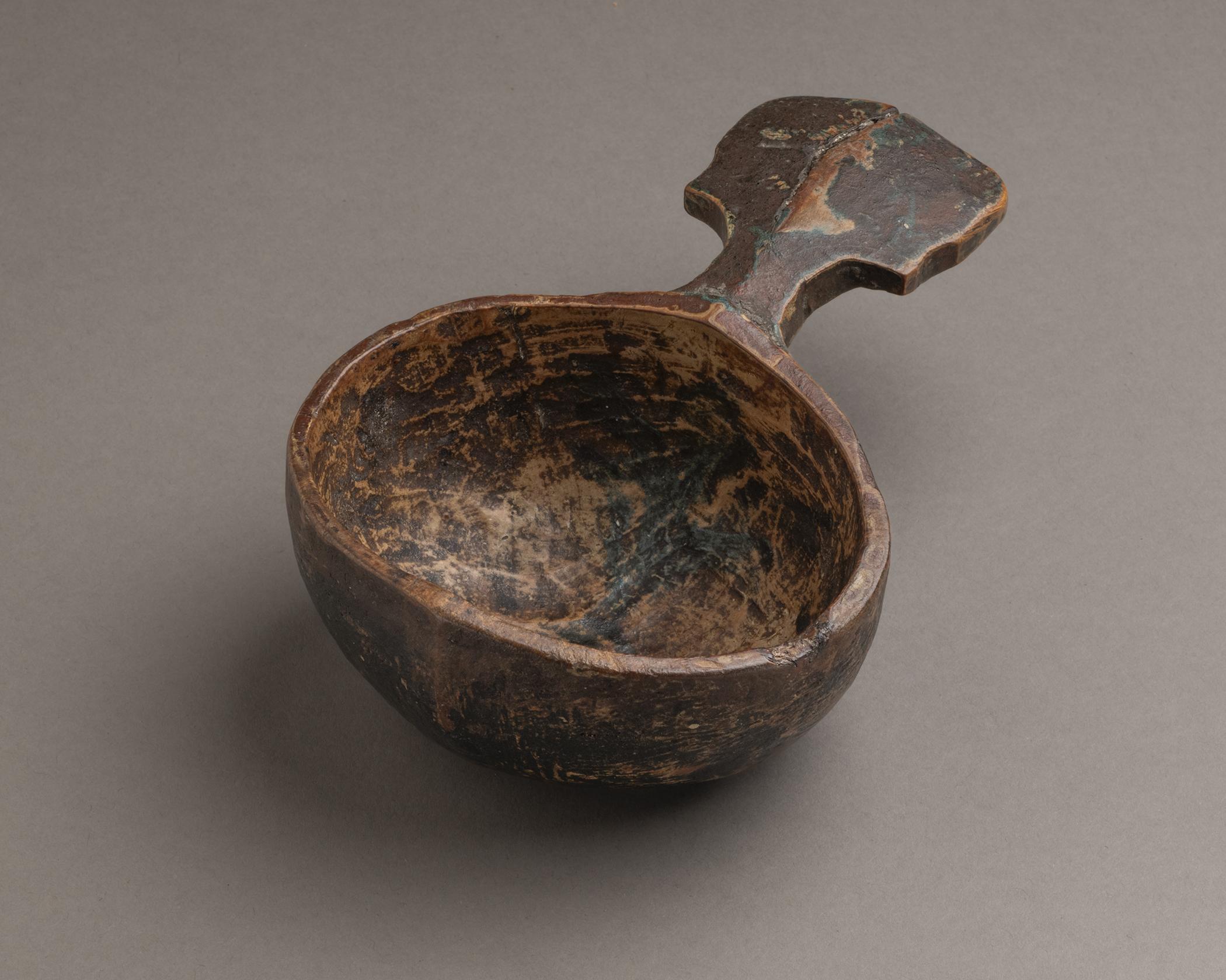 1964.0716 Porringer, Bowl, overall