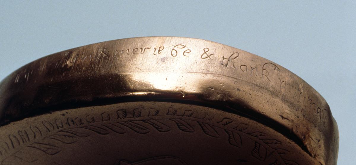 1964.0717 A, B Box, Detail 3
