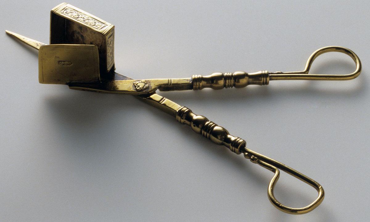 1964.0729 Snuffer