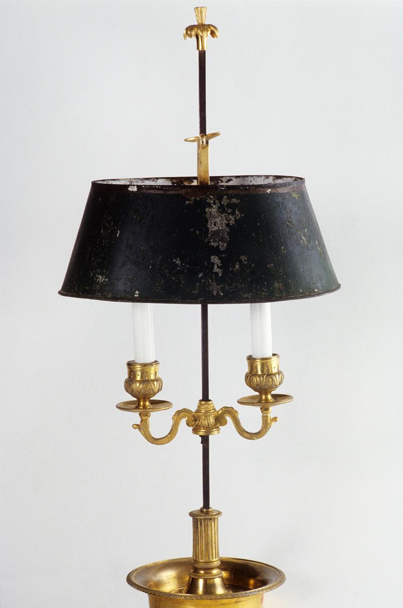 1964.0778 Lamp
