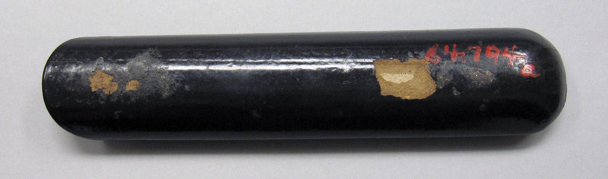 1964.0794 A Spectacles case underside