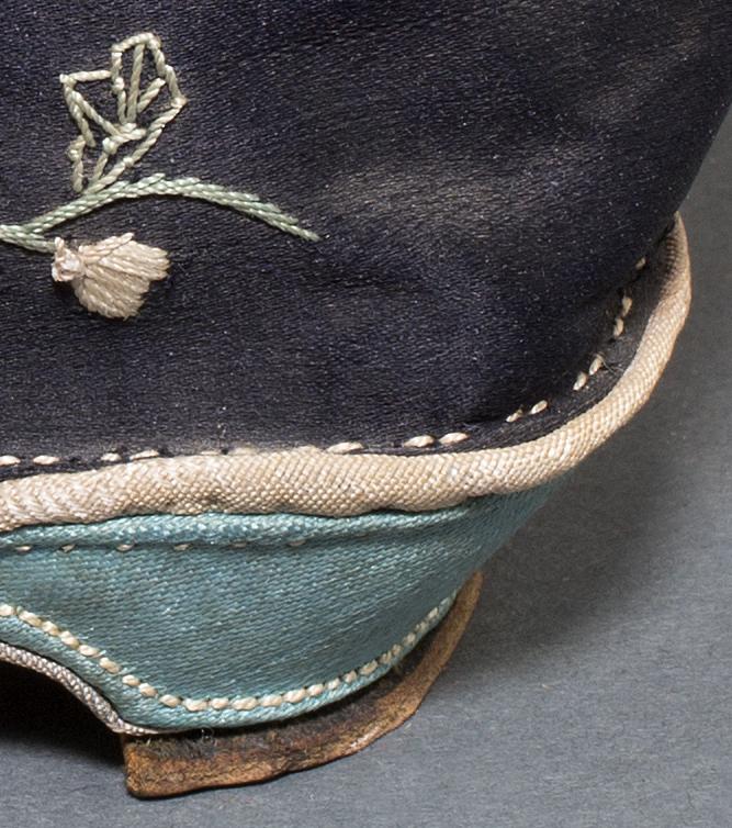 1964.0799 A Shoe, detail 5