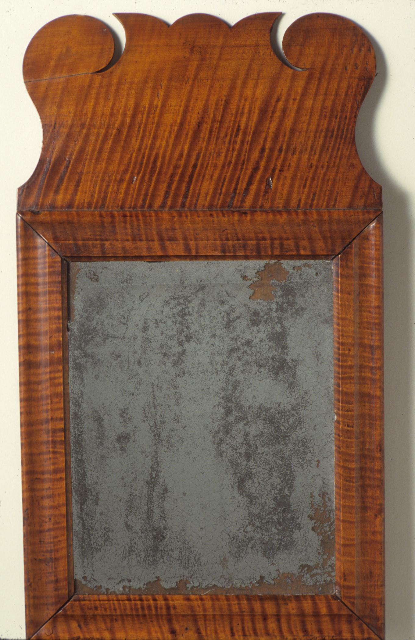 1964.0834, looking glass or mirror