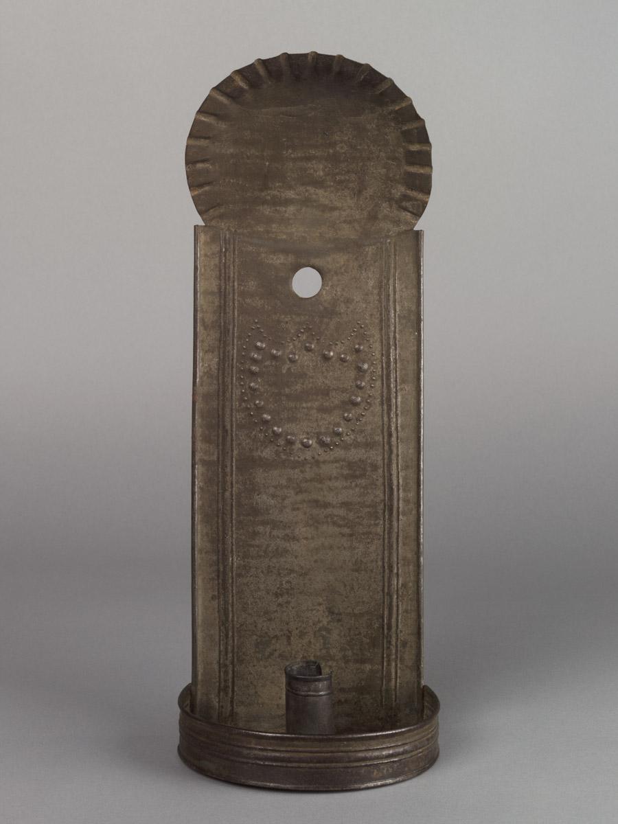 1955.0607 Sconce (view 2)