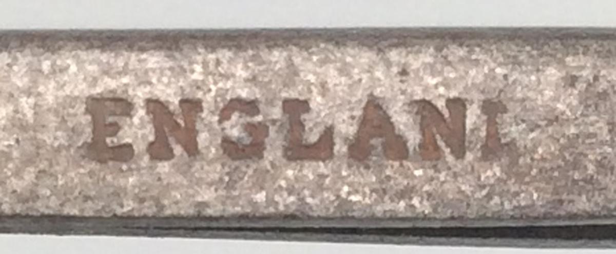 1955.0610 Fork, detail 1