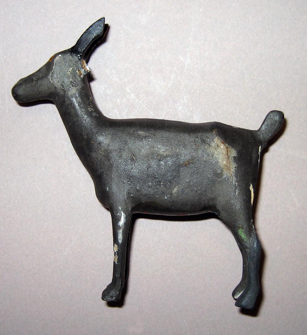 1964.0874.050 Animal profile