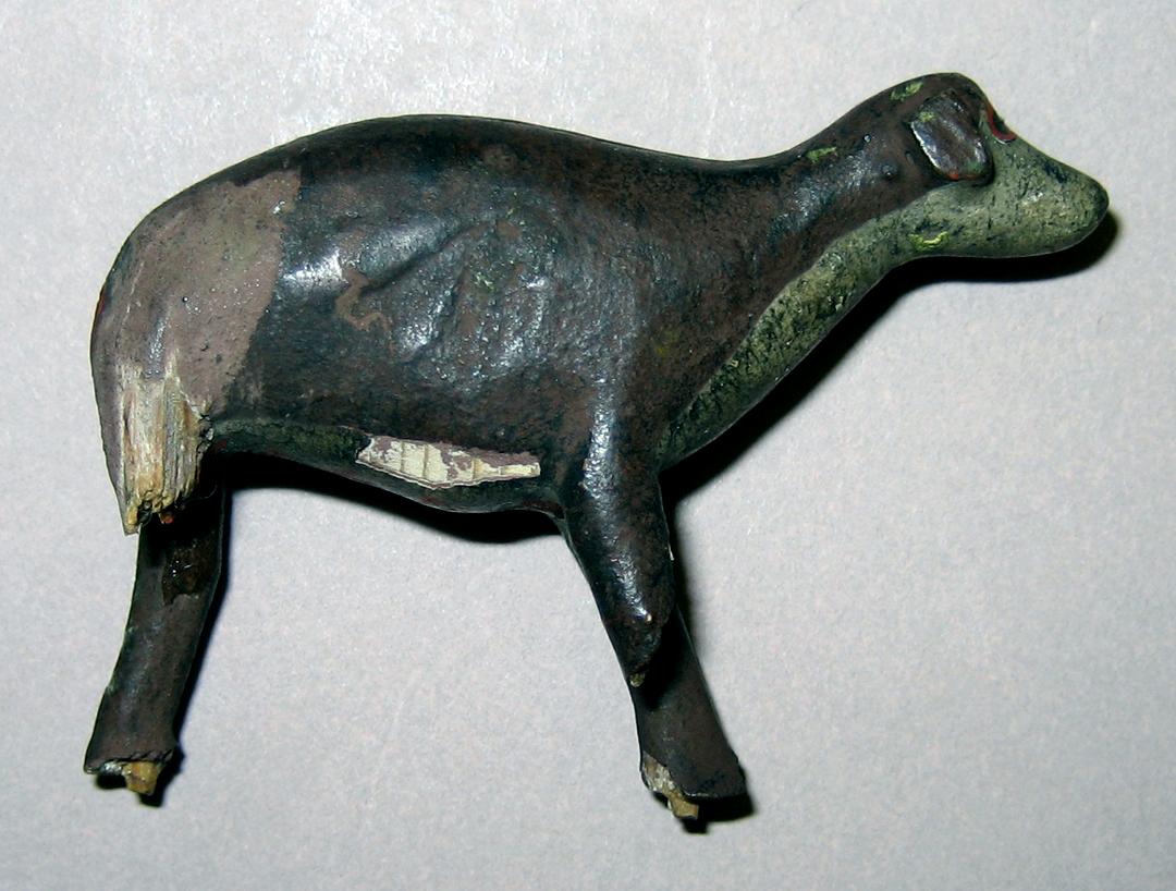 1964.0874.053 Animal profile
