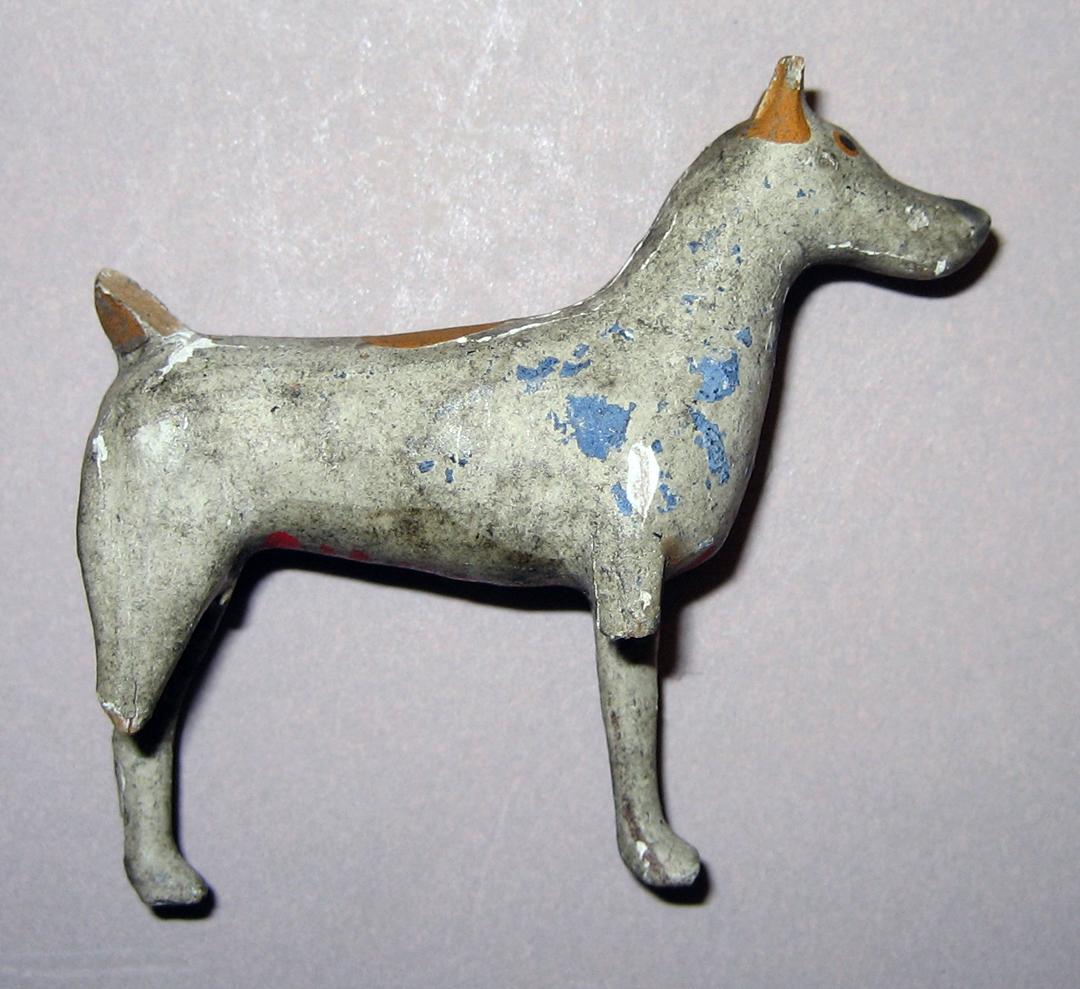 1964.0874.055 Dog profile
