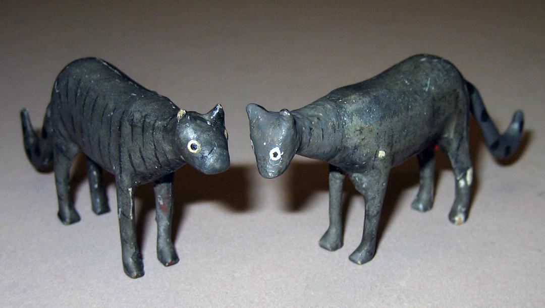 1964.0874.115, .117 Animals