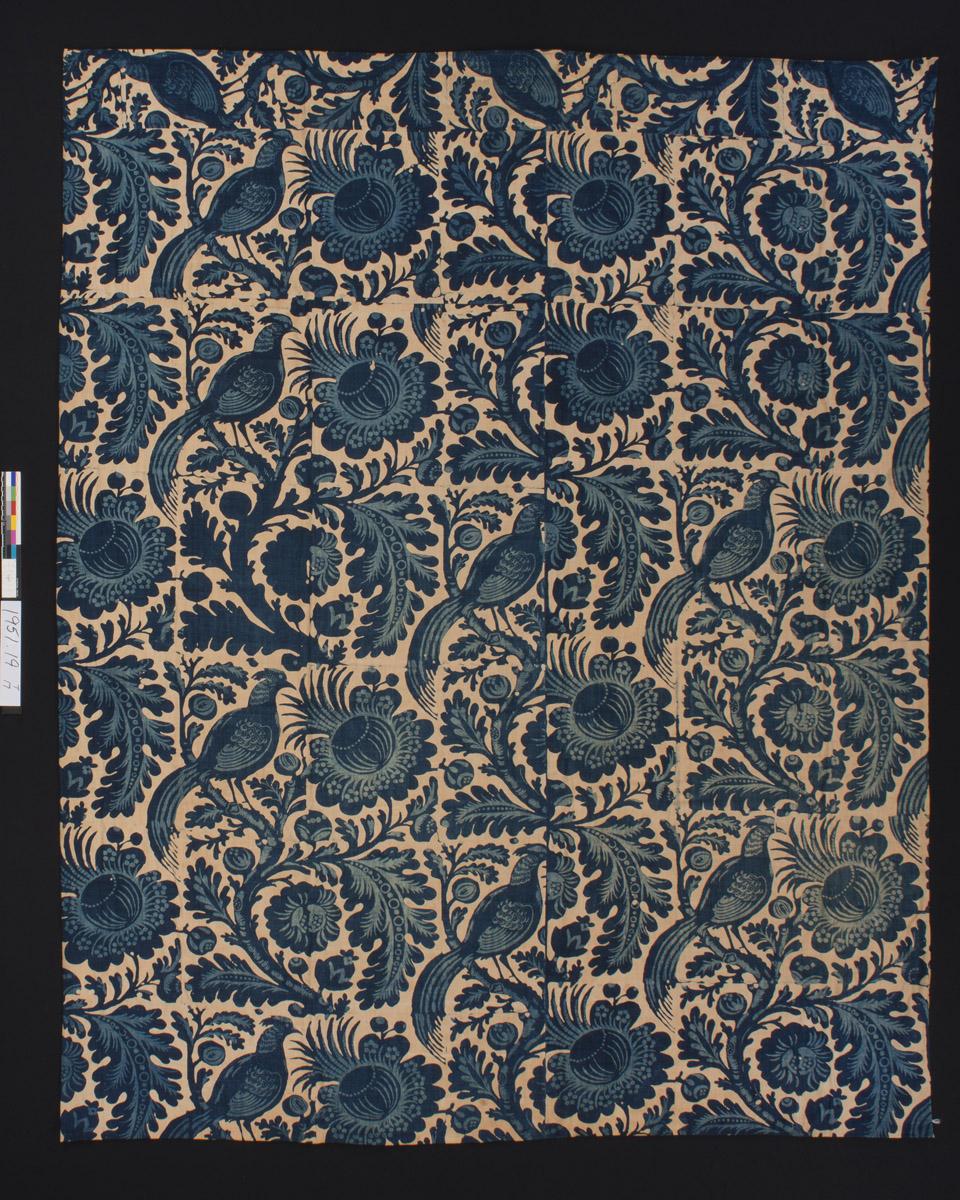 1951.0019 Bedcover