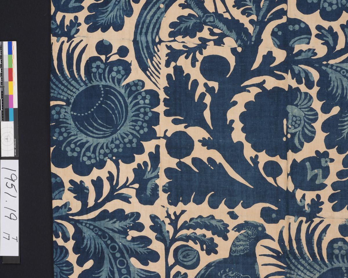 1951.0019 Bedcover, detail 1