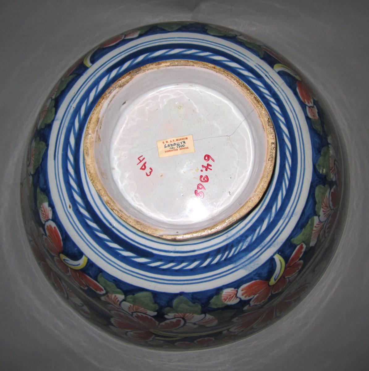 1964.0969 Delft bowl underside