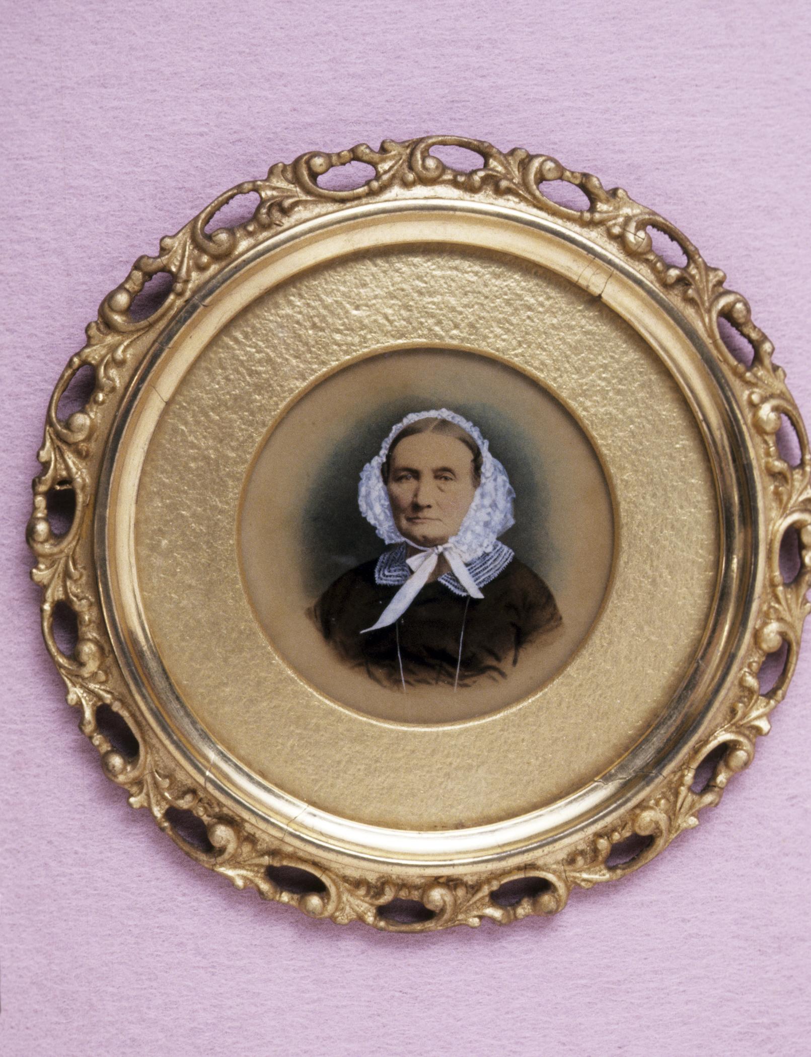 1964.0980 A Photograph, B  Frame
