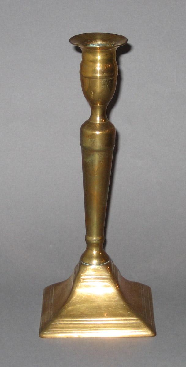 1964.1010.001 Candlestick