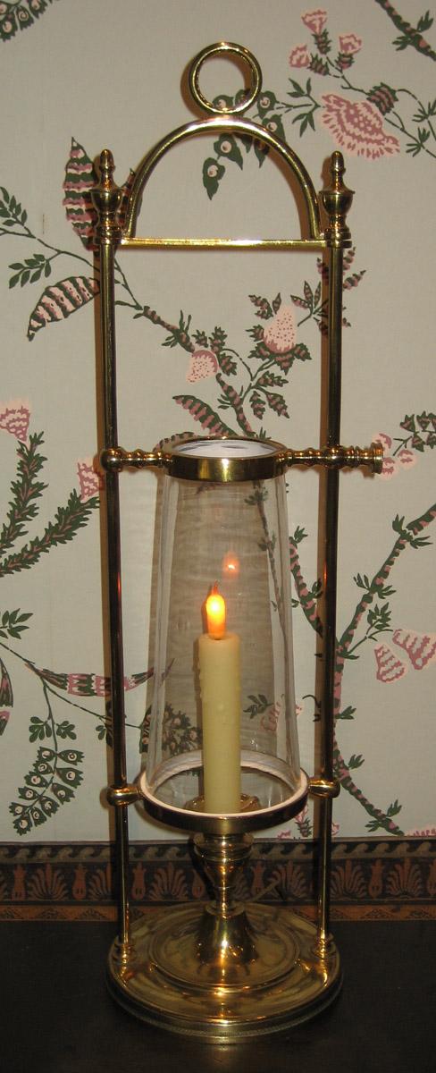 1964.1012 Candlestick