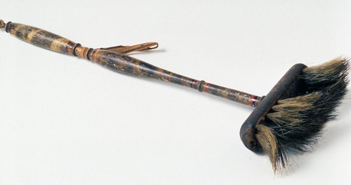 1964.1017 Brush
