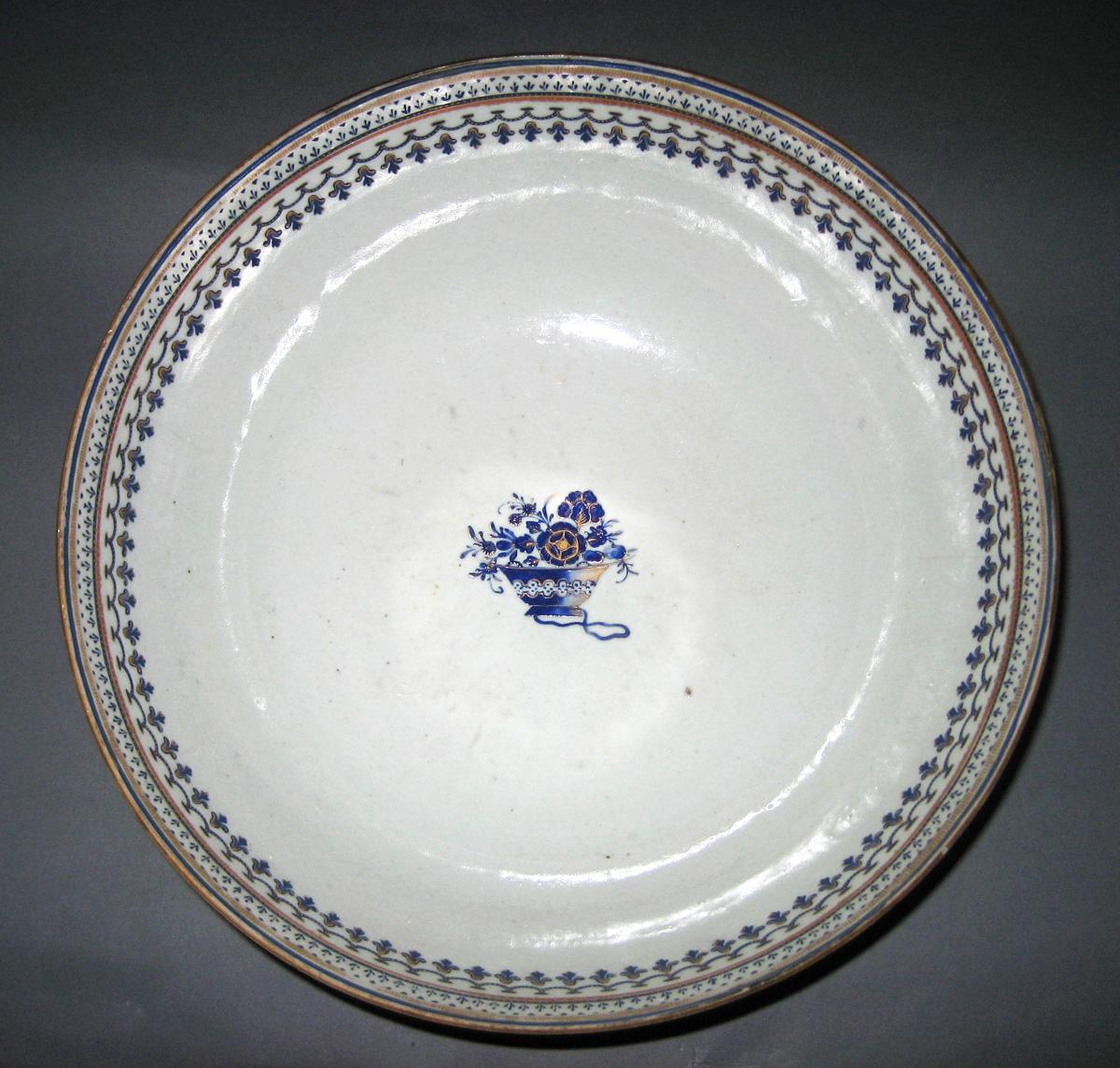 1964.1021 Punch Bowl top view