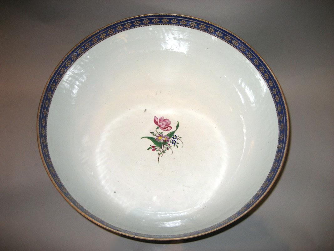 1964.1022.001 Bowl upper