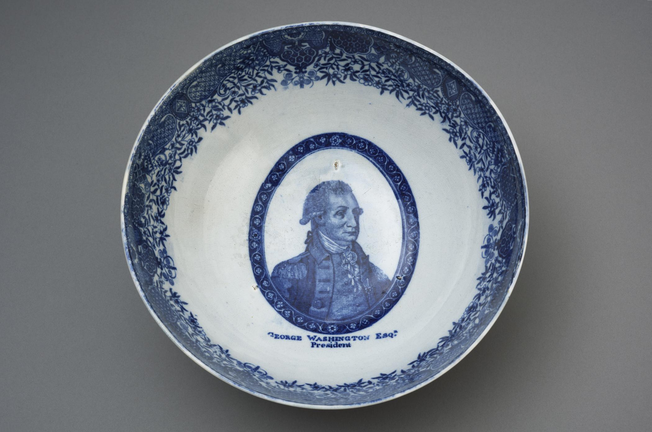 1964.1023 Bowl, view 2