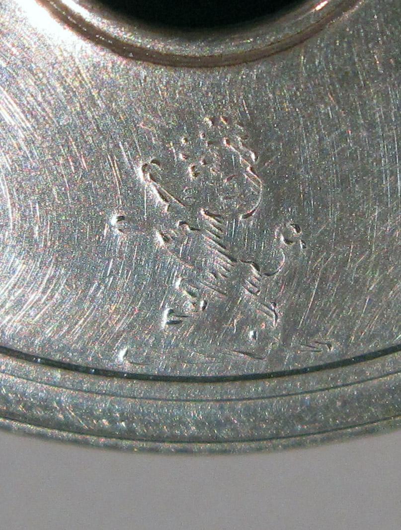 1964.1027 F Silver Standish Lid engraving