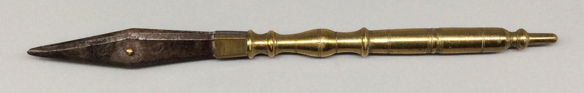 1964.1044 G Tool (for drafting), view 2