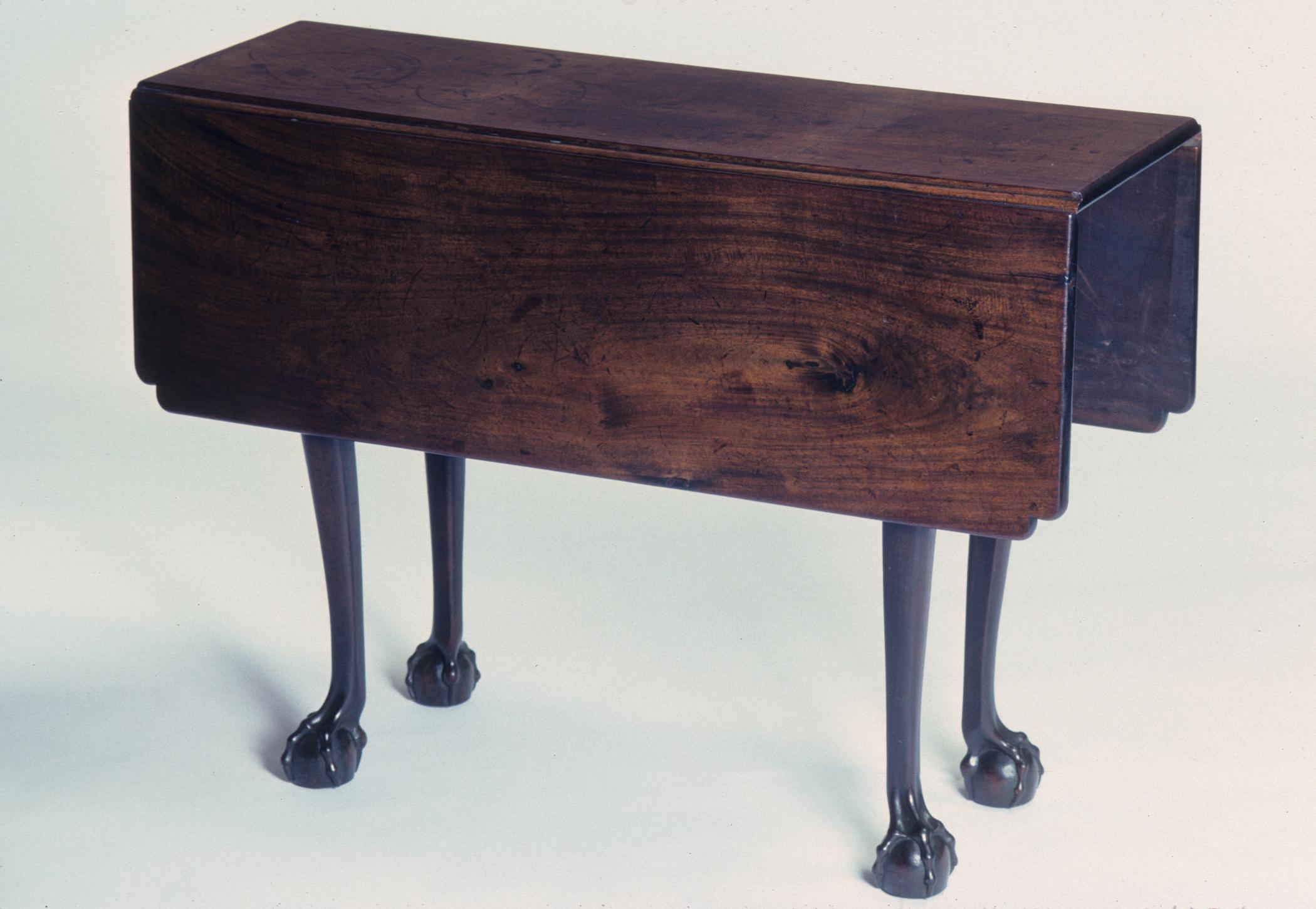 1964.1069 Table, drop leaf table, view 1