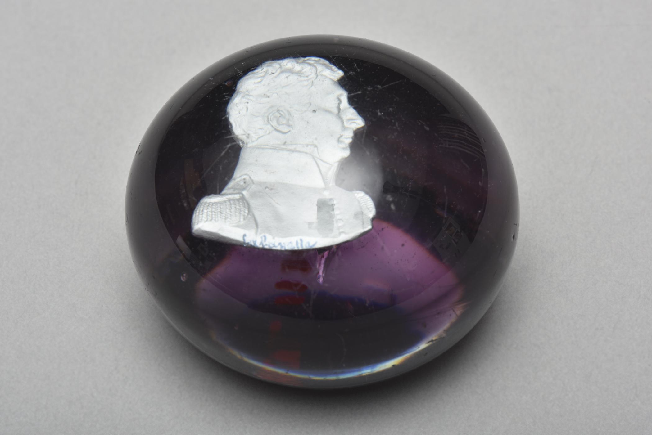 1964.1116 Paperweight, view 2