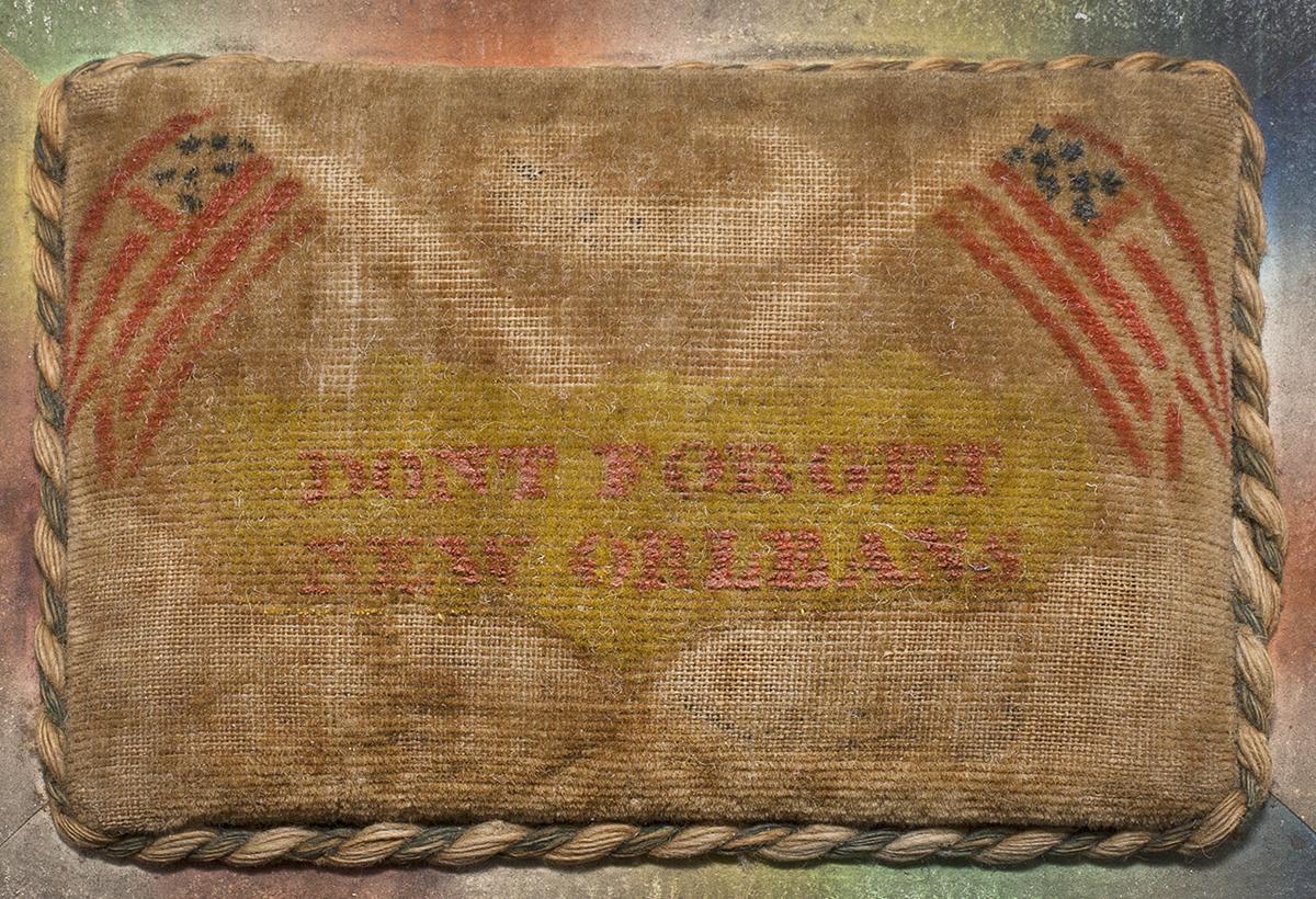 1964.1123 pincushion box, top detail