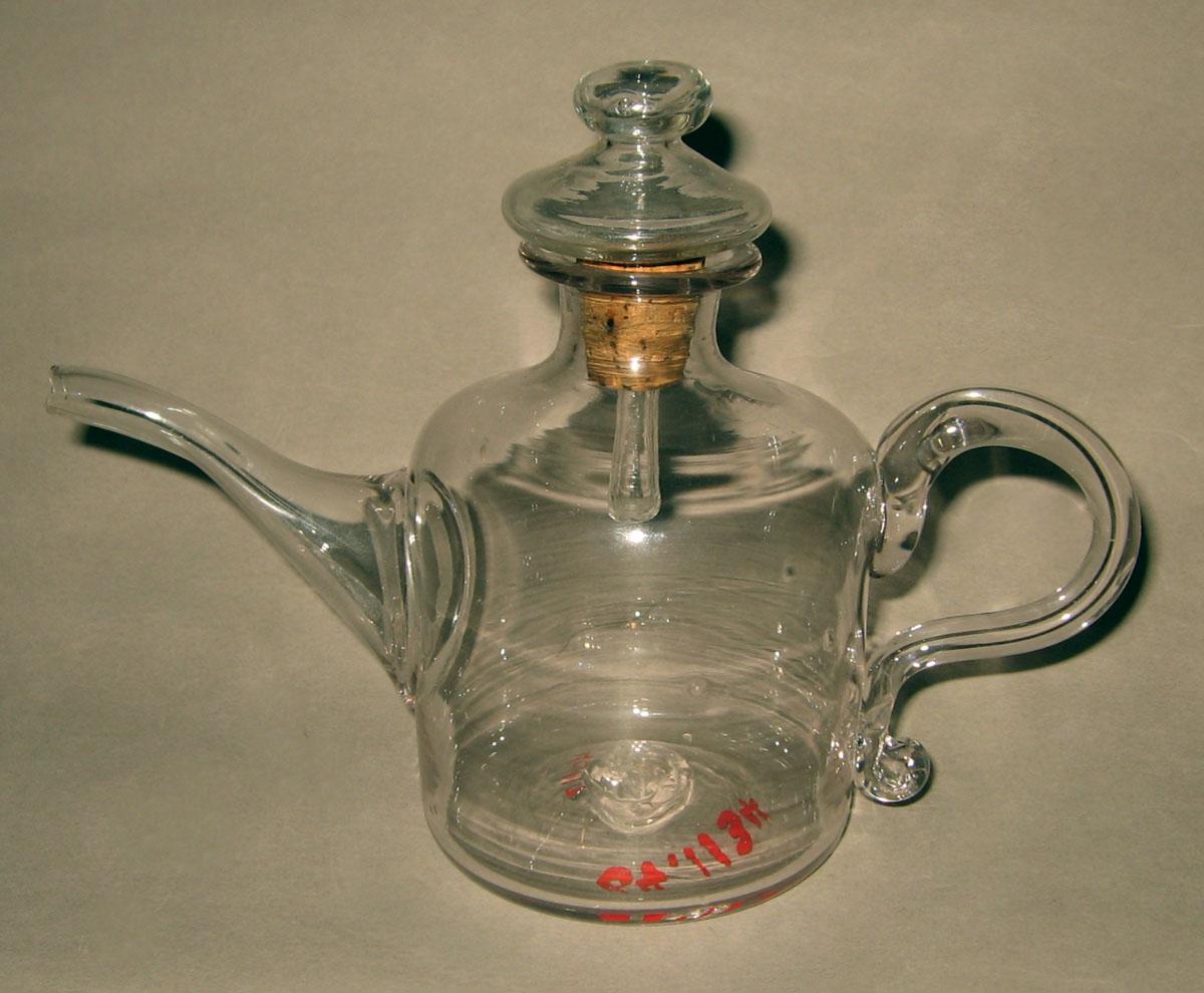1964.1134 A, B Glass lamp filler