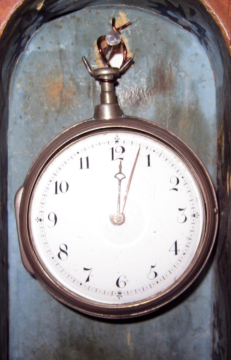 1964.1181 A, B in 1964.1180 open