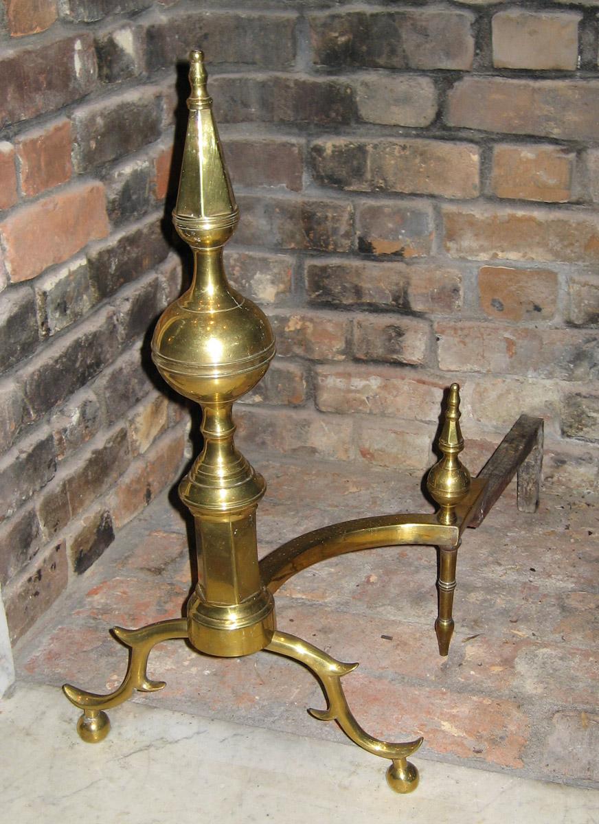 1964.1192.001 Andiron