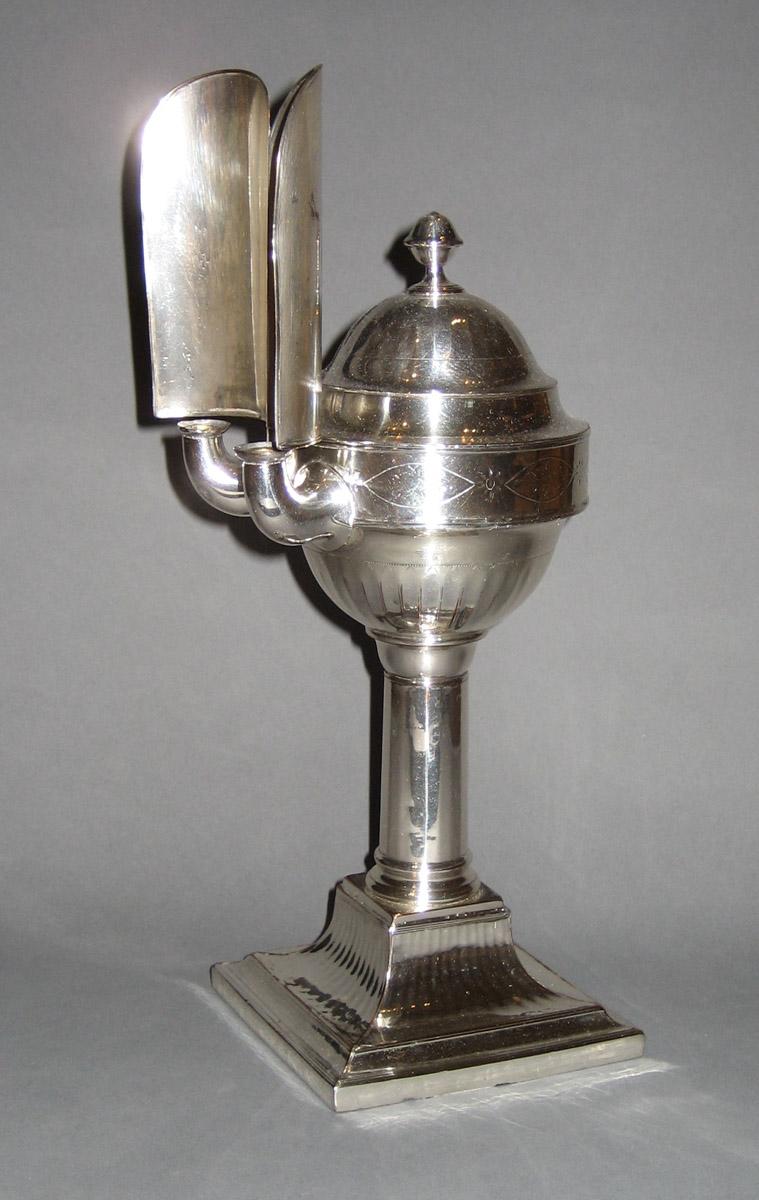 1964.1207 A-C Lamp