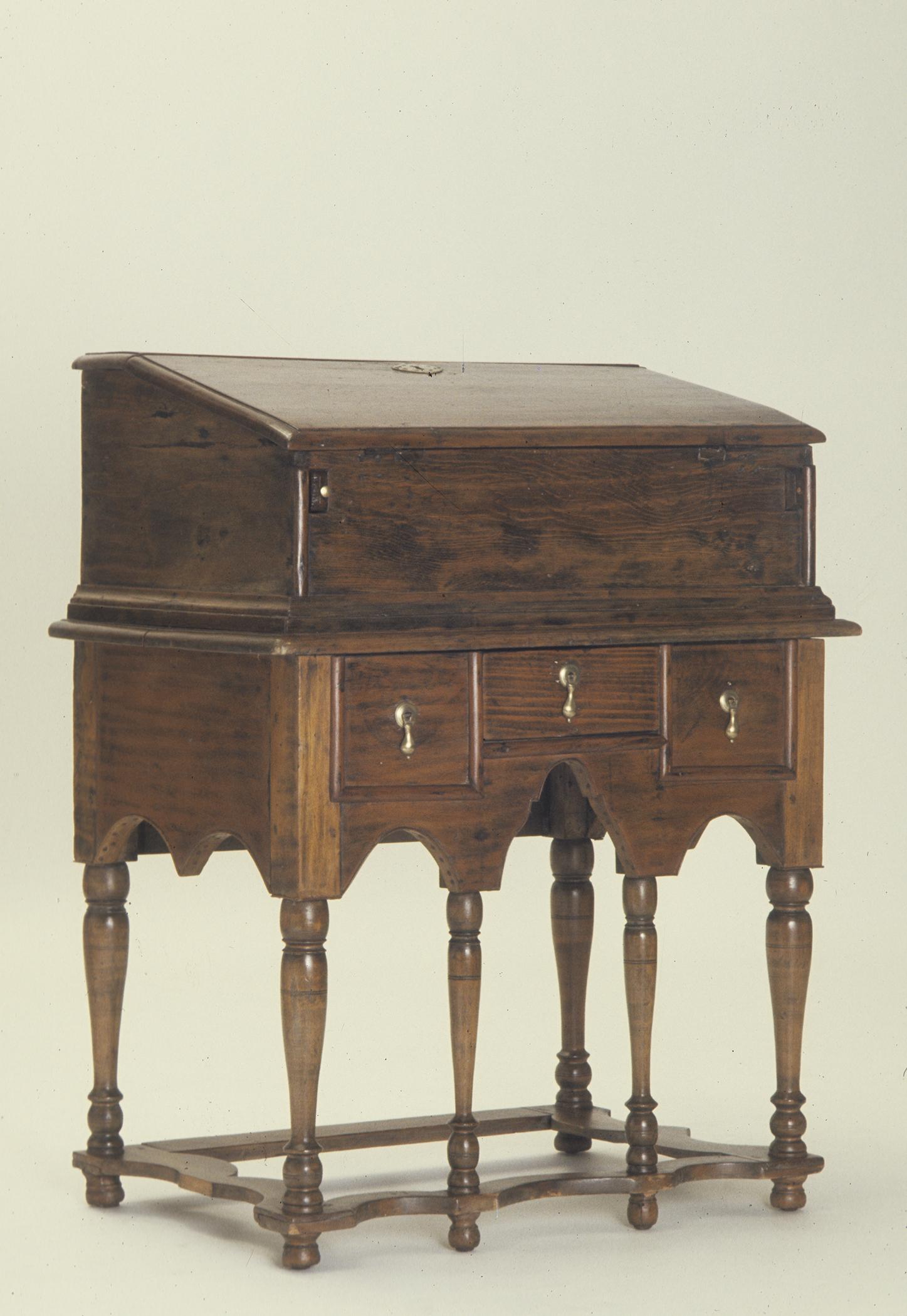 1964.1227 Desk, view 1