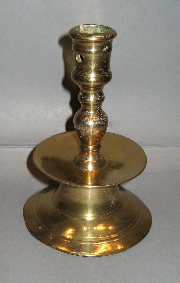 1964.1228 Candlestick