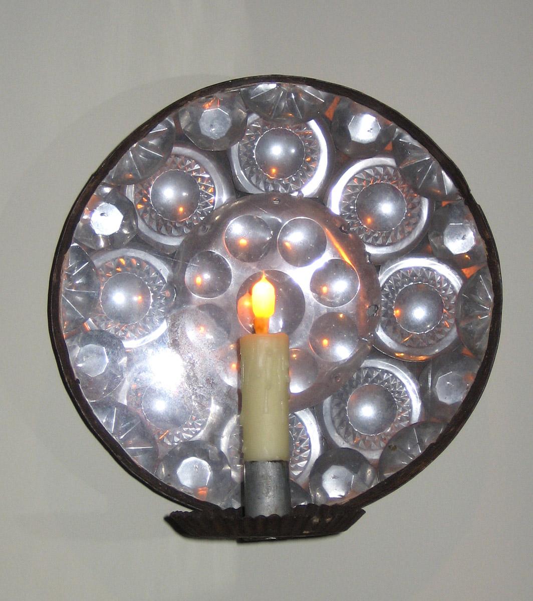 1964.1229 Sconce