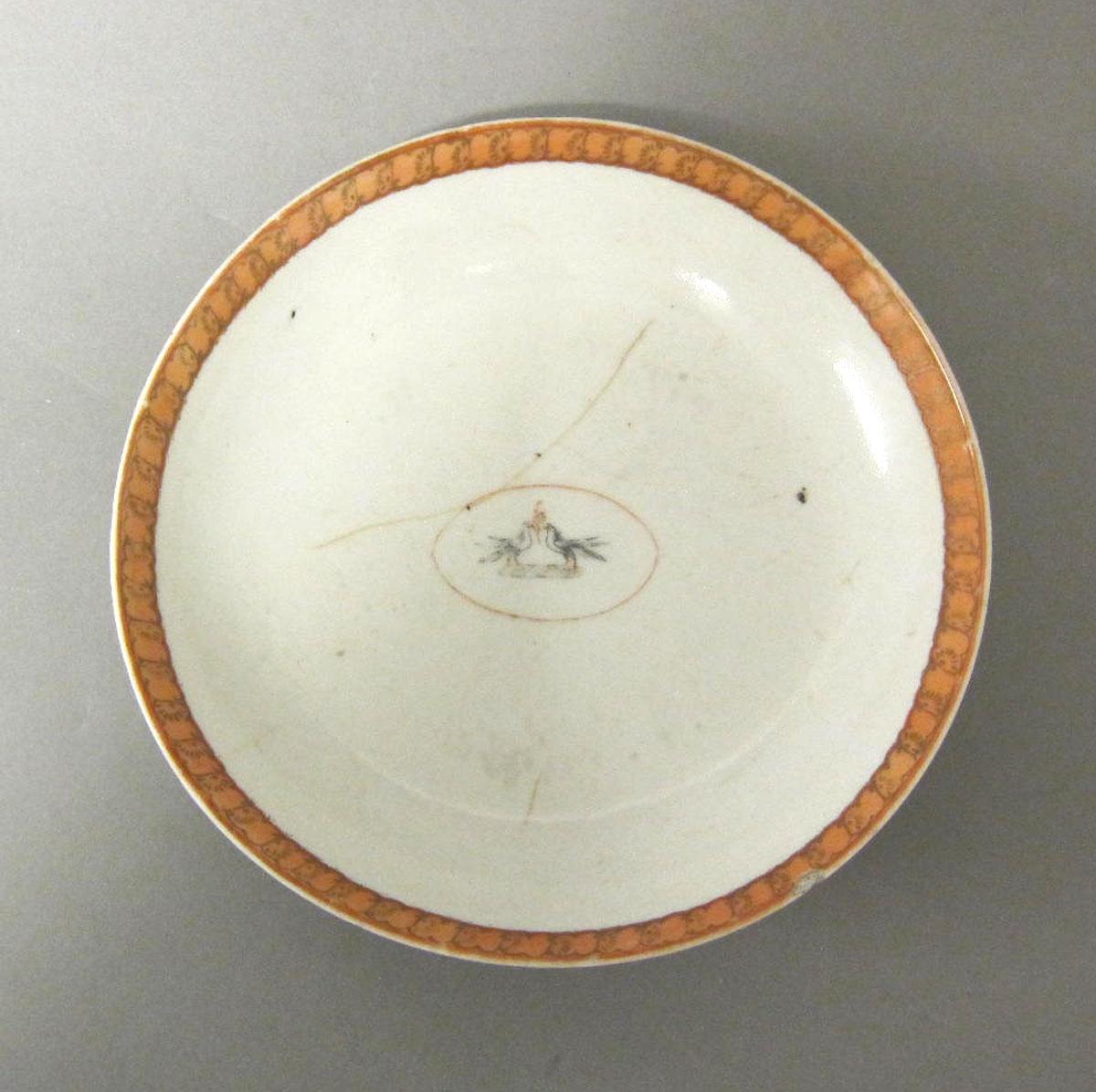 1964.1248.001 Porcelain saucer