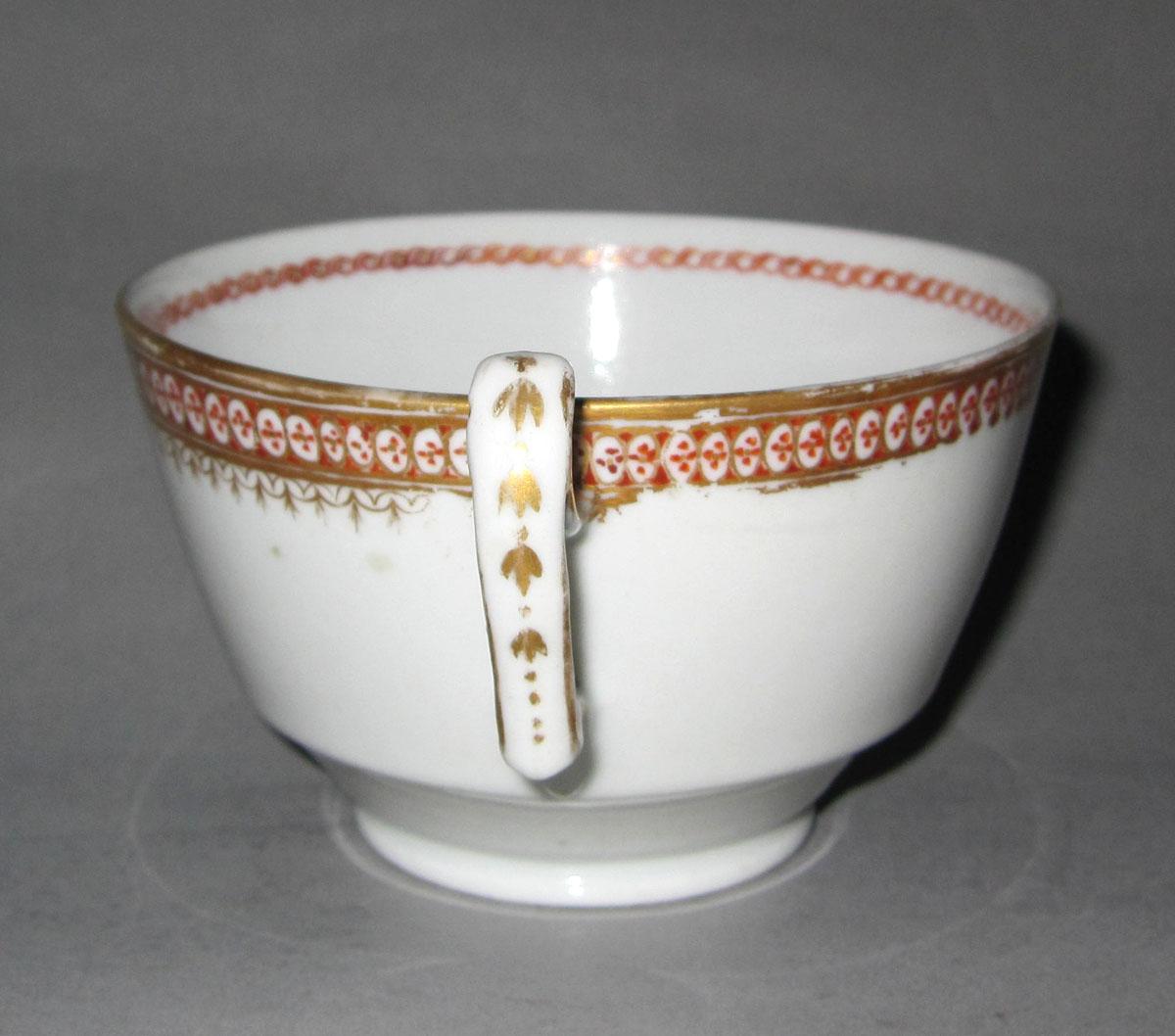 1964.1250.013 Porcelain cup handle