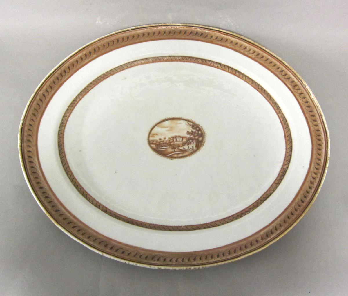1964.1260.001 Porcelain platter