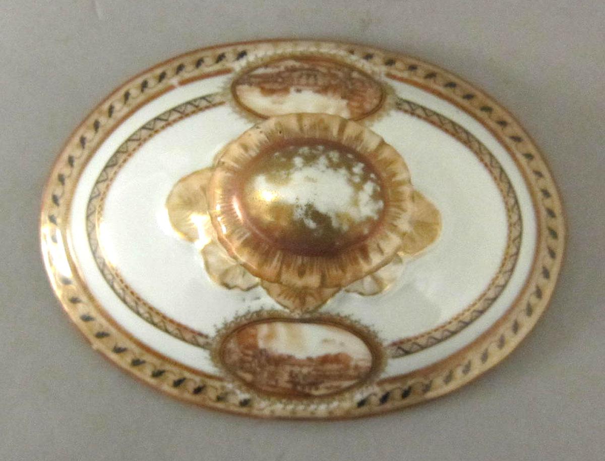 1964.1261.001 Porcelain tureen cover top