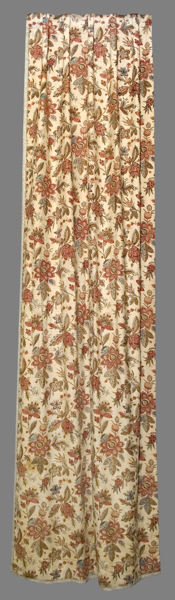1955.0637.002 A Bed Hanging, Side Curtain