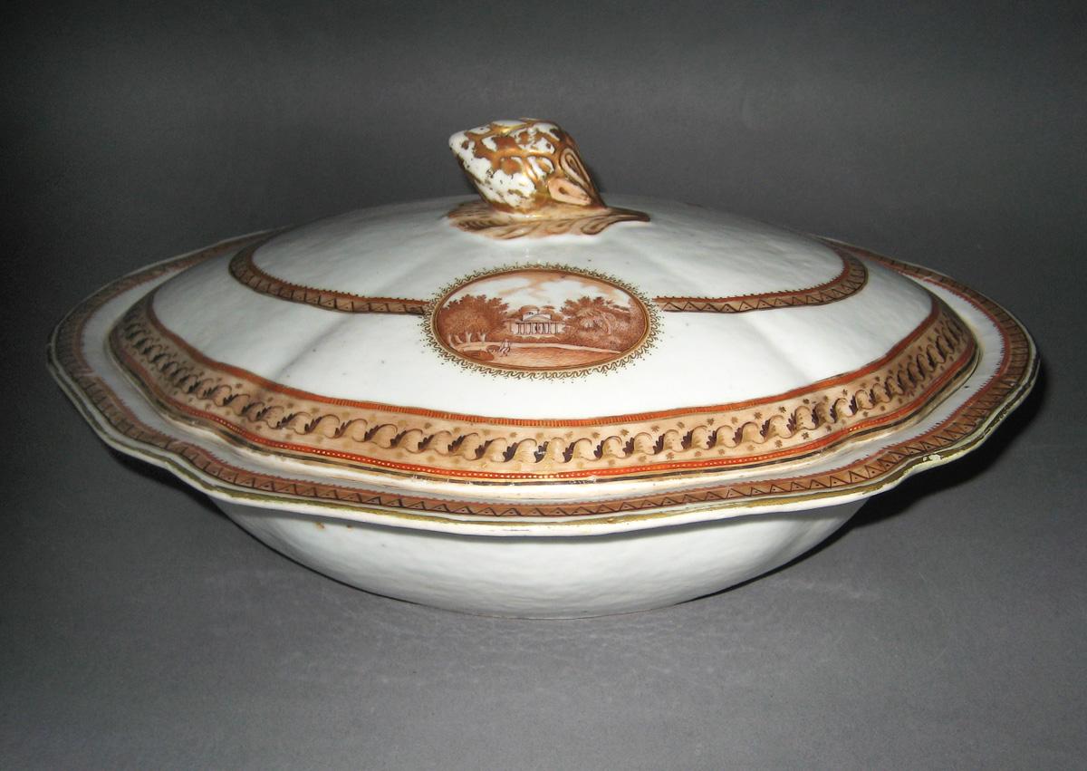 1964.1263.004 Dish