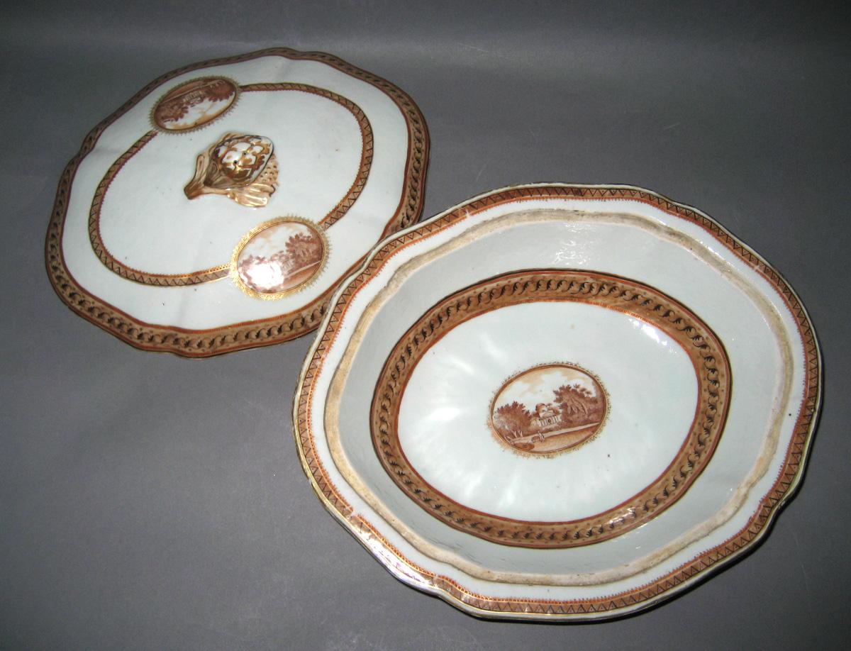 1964.1263.004 A, B Dish