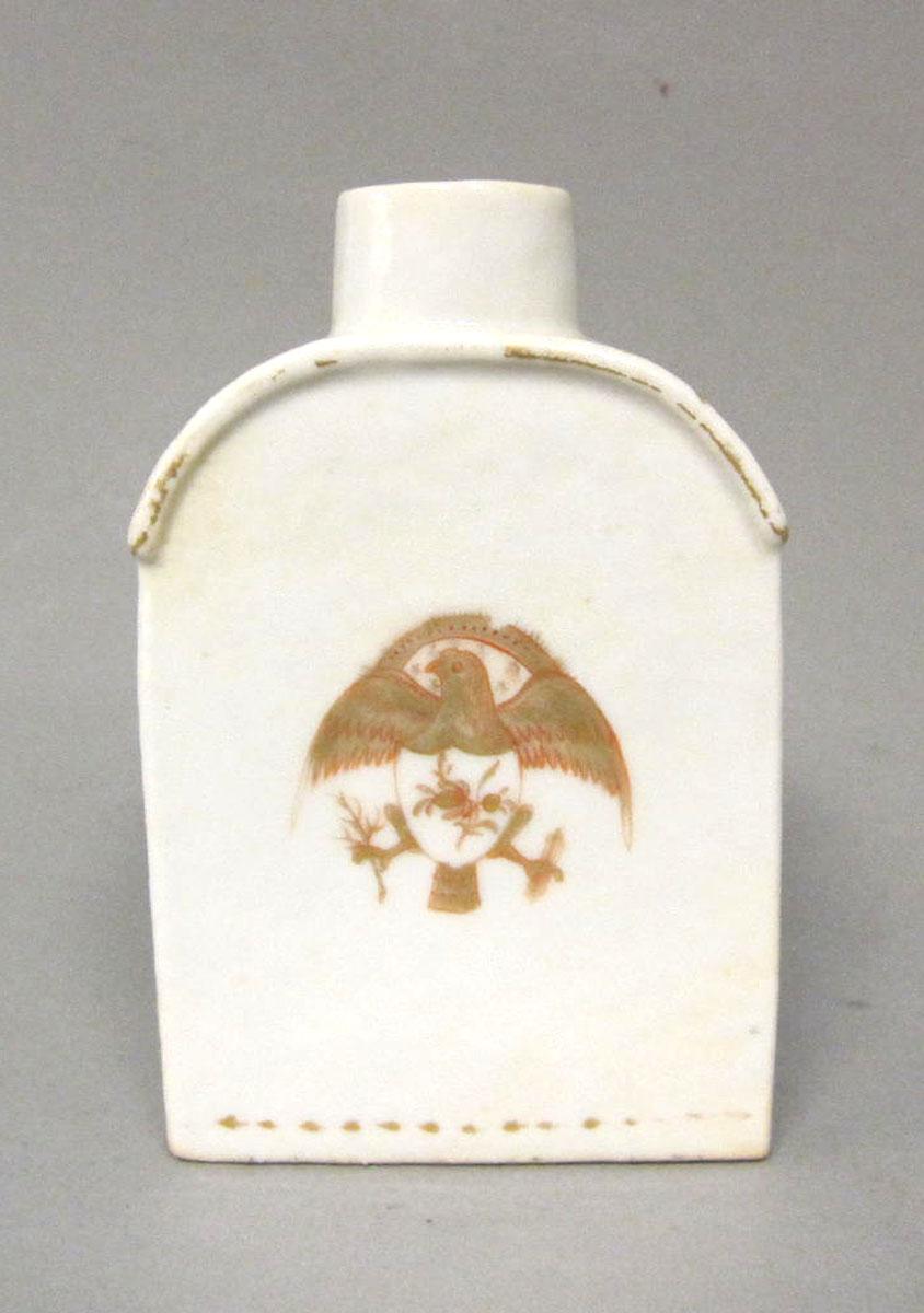 1964.1286.003 Porcelain tea cannister