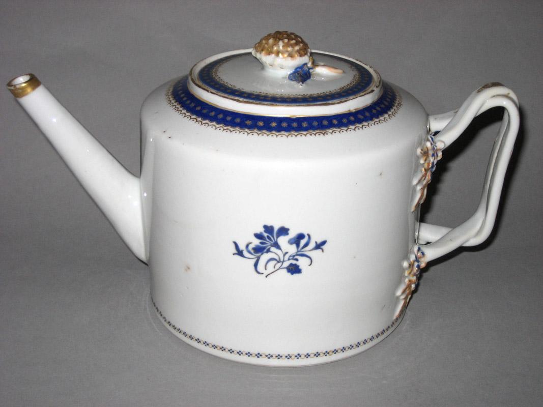 1964.1291.002 Teapot