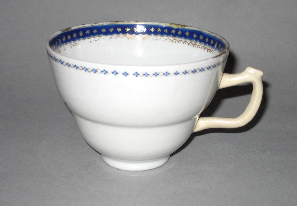 1964.1291.008 Coffee cup