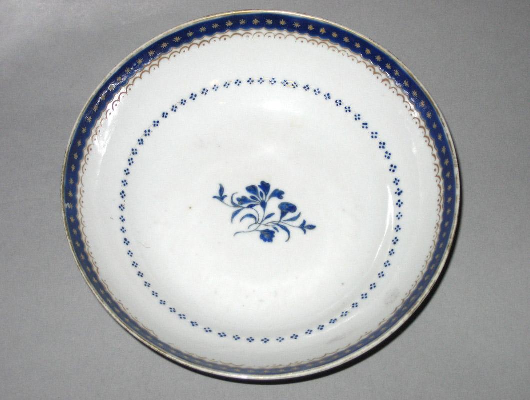 1964.1291.012 Saucer