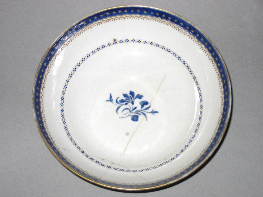 1964.1291.013 Saucer